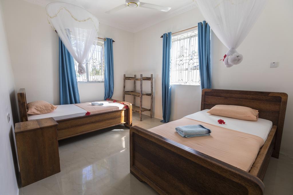 Kite&Active Guesthouse Paje Exterior photo